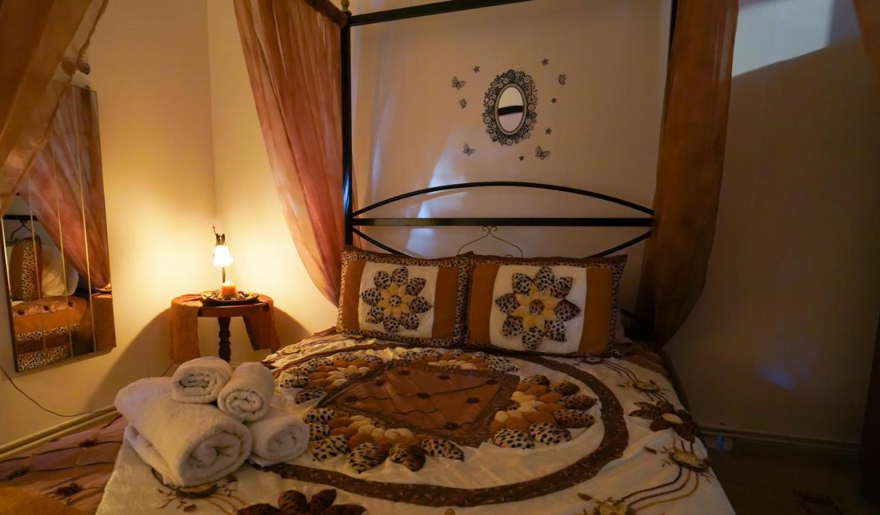 Guesthouse Aelia กาโต ลูตรากี ภายนอก รูปภาพ